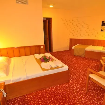 Hermes 2* Marmaris