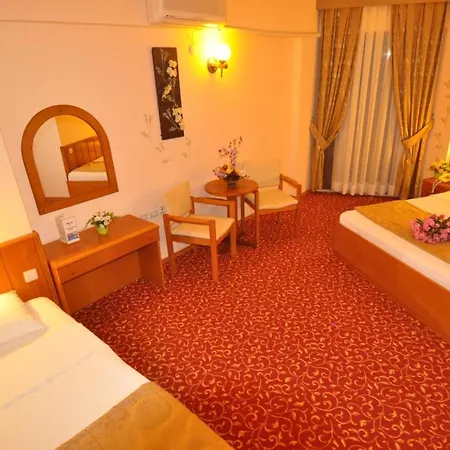 ホテル Hermes マルマリス